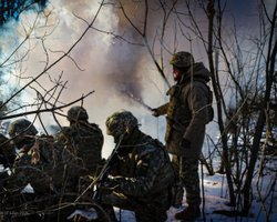 Высокие зарплаты и переход на контракт: Зеленский рассказал, что будет с армией после окончания войны (видео)