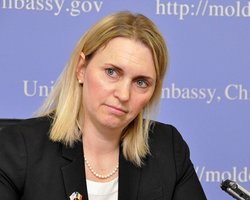 Неприпустиме варварство: пані посол США в Україні відреагувала на масове вбивство у Оленівці