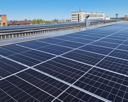 Спасти бизнес и страну: как запустить солнечно-ветровую электростанцию для своей генерации