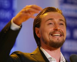 Сергей Безруков подтвердил, что сыграл роль Высоцкого