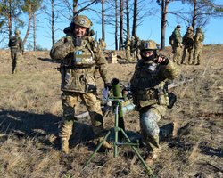 Бросают резервы: ВСУ могут зажать российские войска в клещи между Днепром и Токмаком, — аналитик