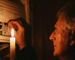 В Украине 26 октября будут отключать свет: в ДТЭК обнародовали графики (фото)