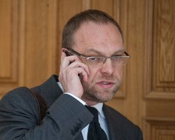 Власенко: Одна из сокамерниц Тимошенко не является заключенной