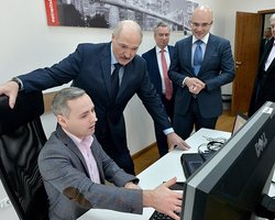 "Отключили из-за границы": Лукашенко объяснил проблемы с интернетом в день выборов