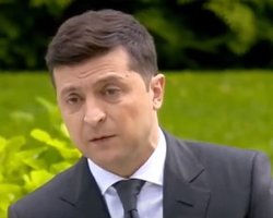 "В стране 40 тысяч журналистов". Зеленский о проблемах с аккредитацией СМИ