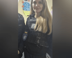 Анджеліна Джолі приїхала в Херсон, — соцмережі (фото)