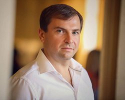 Російський вплив на НАБУ: нардепа від ОПЗЖ Христенко оголосили у розшук (фото)