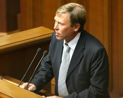 Выборы в парламент и местные советы надо проводить 7 ноября, - теневой премьер Сергей Соболев