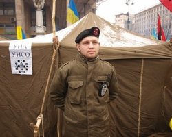 В Беларуси бросили за решетку участников акции памяти Небесной сотни