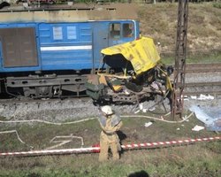Выжившие в ДТП на Днепропетровщине - в тяжелом состоянии 