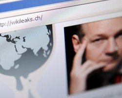 Сайт Wikileaks теряет сотни тысяч евро в неделю, - Ассанж 