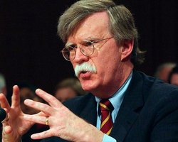 Советник Трампа по нацбезопасности ожидает в Украине свободных и справедливых выборов