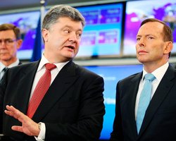 Порошенко и Эбботт обсудили трибунал по сбитому боингу