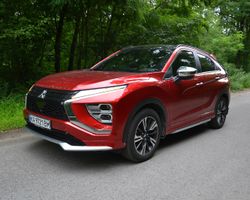 Тест-драйв Mitsubishi Eclipse Cross: авангард по-японски