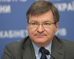 В Брюсселе эмоционально отреагировали на отсутствие женщин в Кабмине Азарова, - Немыря