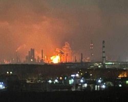После атаки дронов остановил работу один из крупнейших НПЗ в России: где он находится