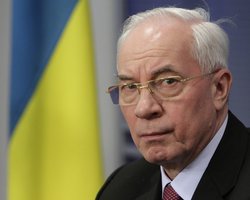 Азаров перечислил позитивные изменения в стране