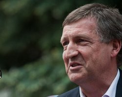 Лечащий врач Тимошенко вернулся в Харьков