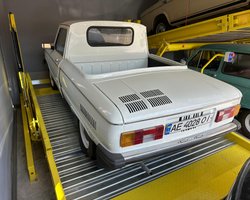 В Україні виставили на продаж незвичний і маловідомий пікап "Запорожець" 90-х (фото)