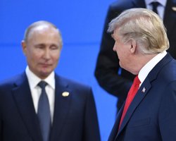 Саммит на Аляске: Белый дом анонсировал новое расписание встречи Трампа и Путина
