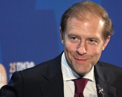 ВСУ атаковали Арабатскую Стрелку, где находился министр РФ Денис Мантуров – СМИ