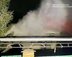 ЗС РФ двічі за ніч атакували Запоріжжя: у місті виникли пожежі, багато будинків пошкоджено (фото)