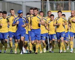 Европейский художник изобразил сборную Украины в карикатурах