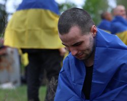 Обмен 205 на 205: Украина вернула своих военных из российского плена (фото)