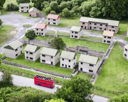 Покинуте "село-привид" стоїть порожнім з минулого століття: що там сталося (фото)