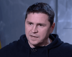 "Провоцируют Россию": у Зеленского ответили на предложение принять Украину в НАТО "по частям"