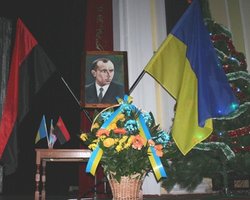 Во Львове презентовали книгу Страсті за Бандерою