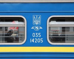 Пассажиры добились остановки поезда в Тернополе, несмотря на "красную зону"