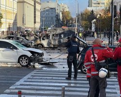 Маємо справу з терористами. Звернення президента України Володимира Зеленського до співвітчизників