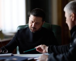 РФ розгортатиме станції управління дронами дальньої дії на ТОТ та в Білорусі, — Зеленський