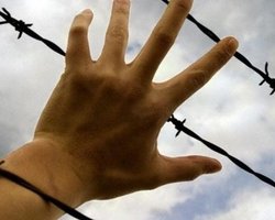 Сущенко и Сенцова могут обменять на крымских дезертиров, - офис омбудсмена