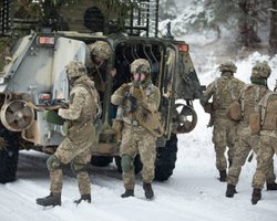 Стоит ли удерживать Авдеевку и почему Запад в восторге от морских дронов Magura V5, — Георгий Тука (видео)
