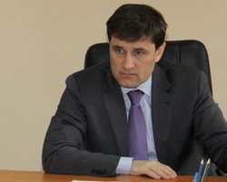 Донецкий губернатор получил свыше 1 млн дохода в 2011 году