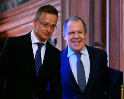 Война придет в Европу: Сийярто объяснил, почему Украину не возьмут в Евросоюз (видео)