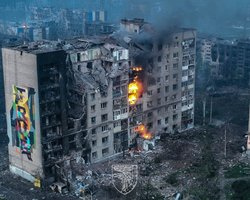 "Консервативная оценка": взятие Бахмута обошлось России в 60 тысяч убитыми и ранеными, — СМИ