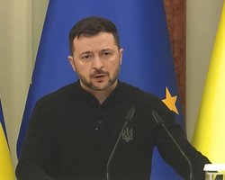 П'ята стаття не діятиме: Зеленський про вступ в НАТО та відмову від окупованих територій