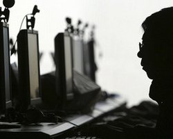 СБУ возбудила два дела из-за хакерских атак на сайты во время выборов