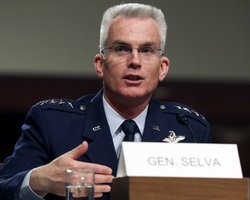 Американские военные поддерживают предоставление летального оружия Украине, - генерал США