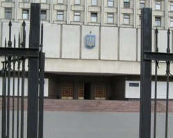 ЦИК объявил перерыв в подсчете голосов для обсуждения проблем в некоторых округах