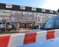 П'ятий випадок від початку року: у РФ хлопець із двостволки розстріляв студентів у технікумі