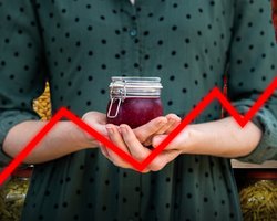 Як у старі добрі часи: які продукти експерти радять українцям закупити вже зараз