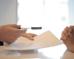 В Украине изменили процедуру банкротства на время войны: что нового