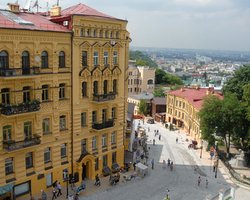 Из-за строительства на Андреевском спуске могут случиться оползни, - эксперт