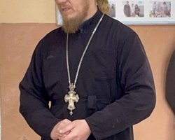 "Без еды и адвоката": на Харьковщине работники ТЦК мобилизовали священнослужителя, — соцсети