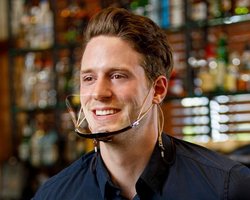 МОЗ закликав українців відмовитися від пластикових прозорих масок