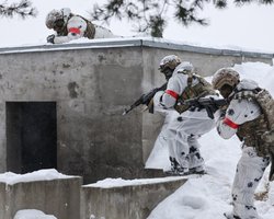 Російська ПВК "Редут" набирає найманців із ВІЛ для війни в Україні, — росЗМІ